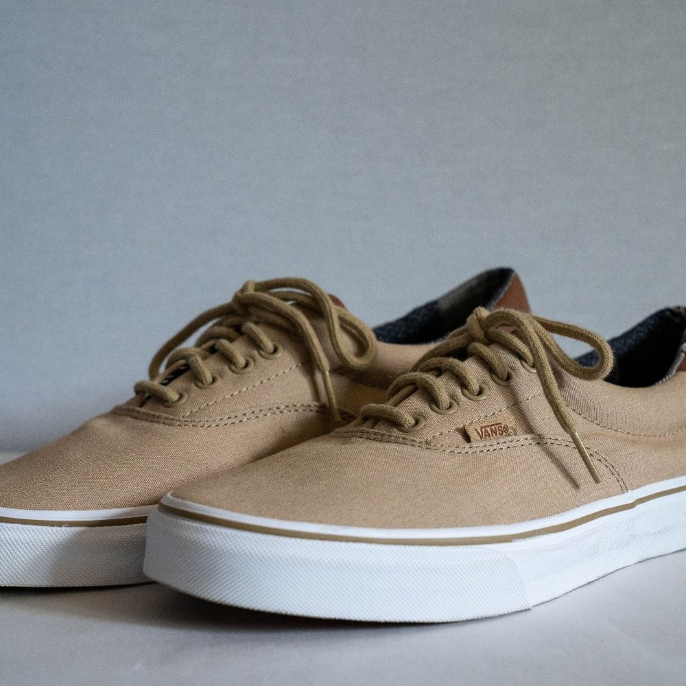 New Vans Era 59 Tan/Navy Men Sz 9.5